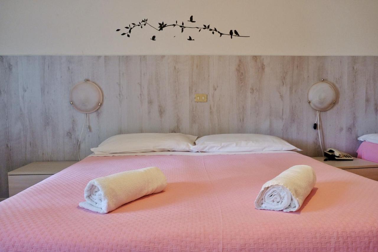 Hotel Dolomiti Levico Terme Extérieur photo