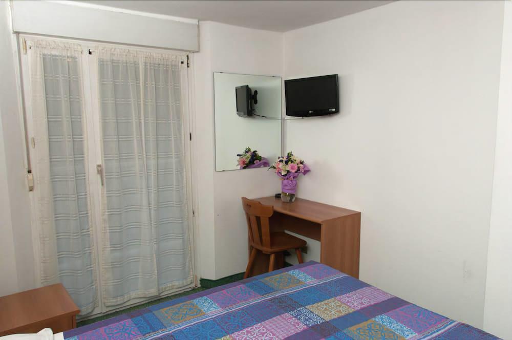 Hotel Dolomiti Levico Terme Extérieur photo